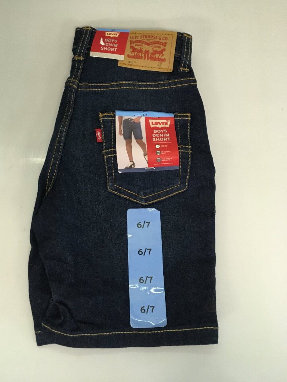 Levi's Boys Dark Blue Relaxed Denim Shorts size 6/7 511 denim short